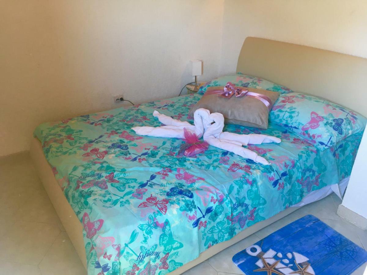Apartament 4 Roses *